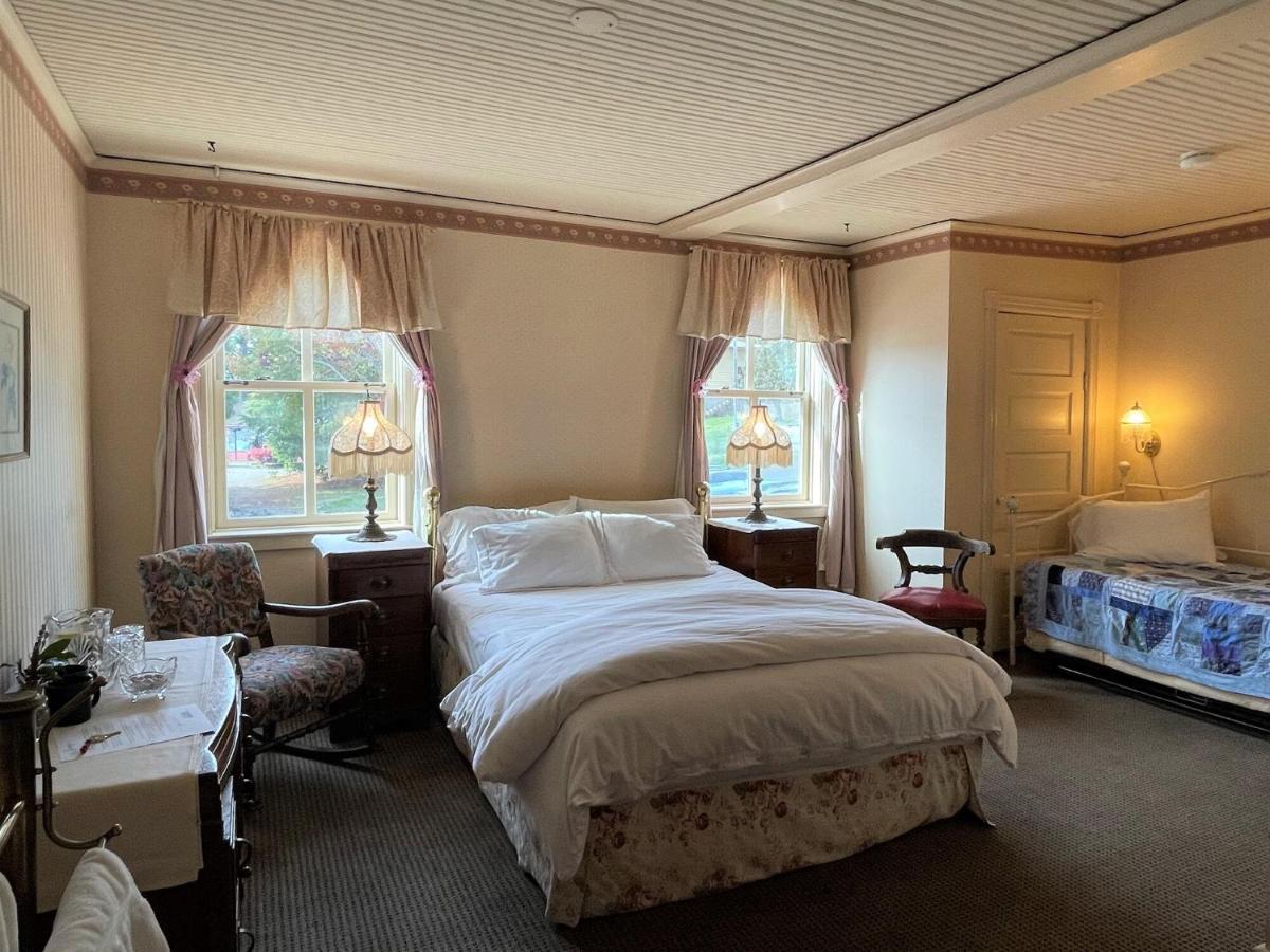 Orcas Hotel Экстерьер фото
